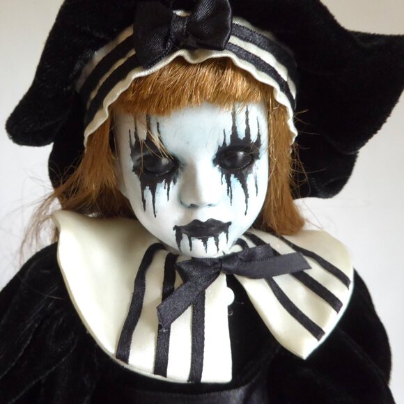 OOAK 15” GOTHIC HORROR SCARY POSSESSED DEMON DOLL PROP ODDITY - Picture 2 of 12
